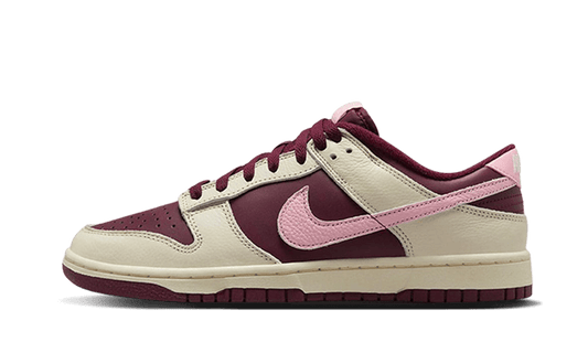 Dunk Low Retro PRM Valentine's Day (2023) Side